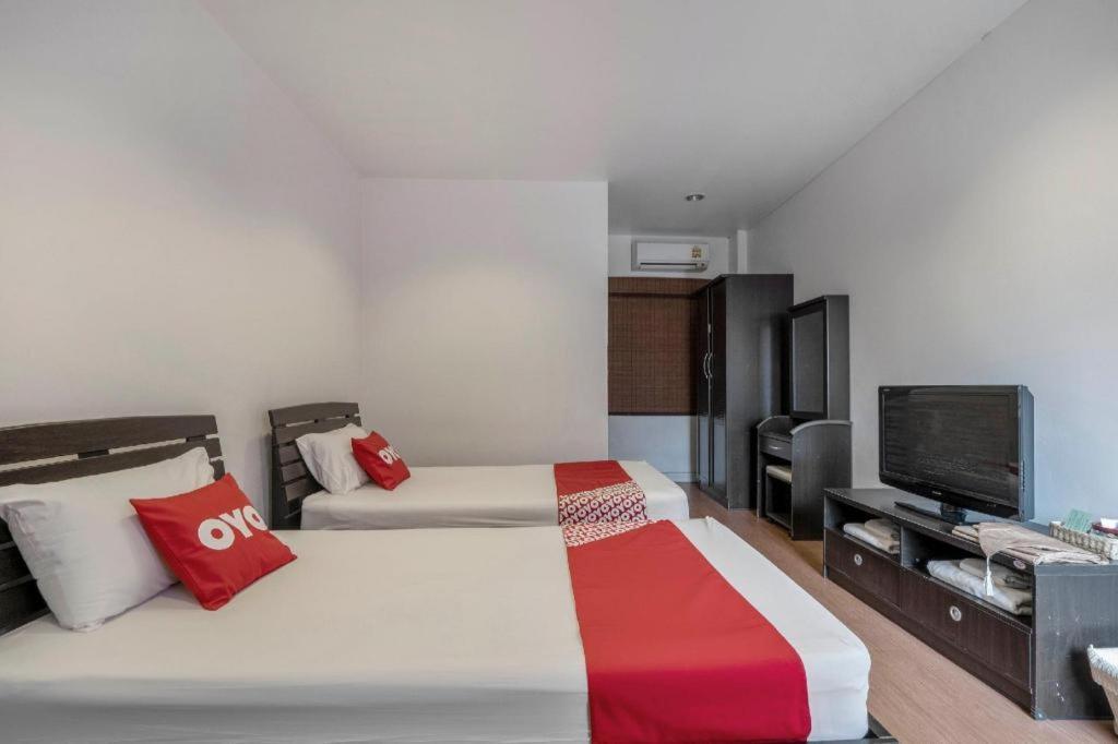 Oyo 1089 Baan Boran Hotel Bangkok Ngoại thất bức ảnh